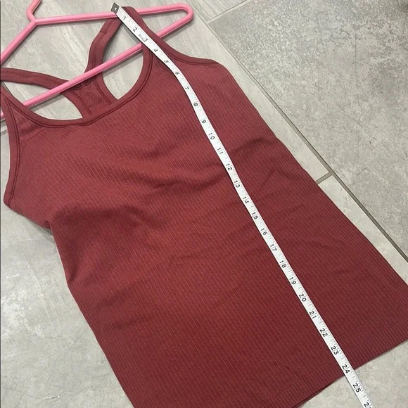 New Lululemon rust red sleeveless racerback tank padded 10 - Picture 10 of 10